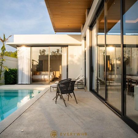 Villa Nayara - Sophisticated 4Br Getaway With Private Pool And Concierge シャロン エクステリア 写真