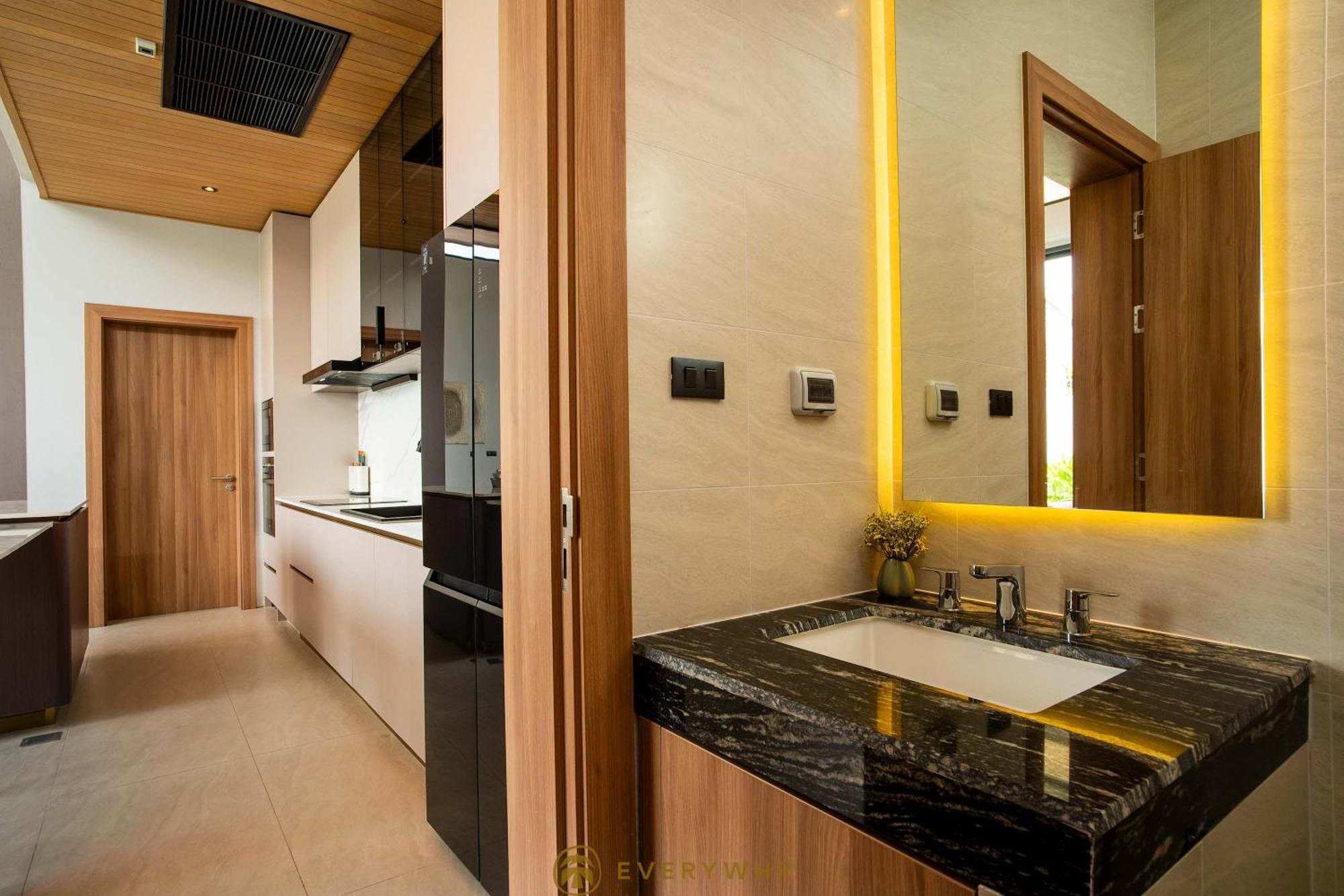 Villa Nayara - Sophisticated 4Br Getaway With Private Pool And Concierge シャロン エクステリア 写真